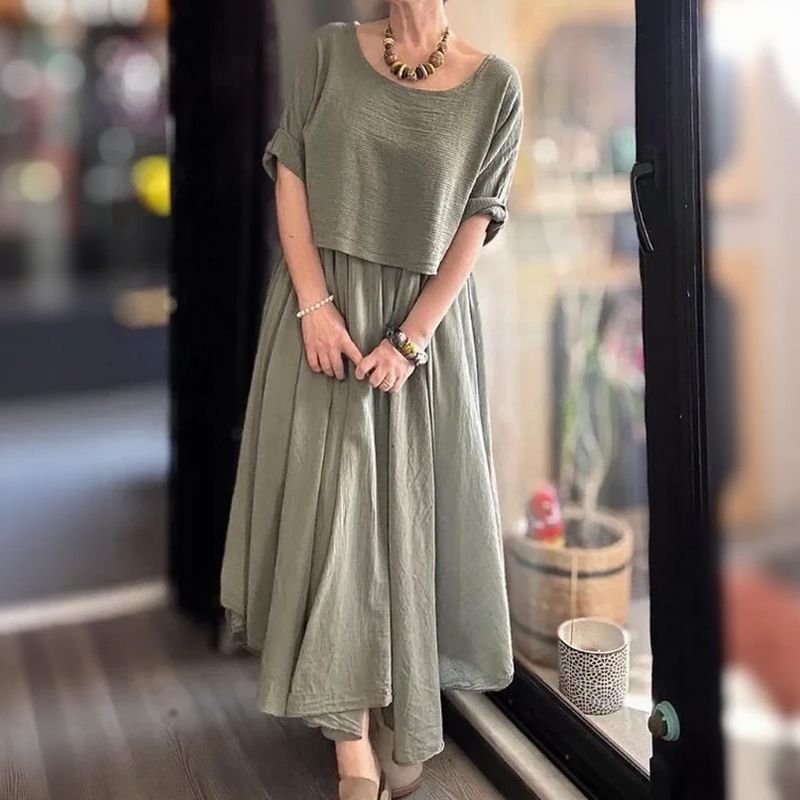 Cotton Linen Set with Layered Style / Two Pieces, Charm that Transcends Borders!