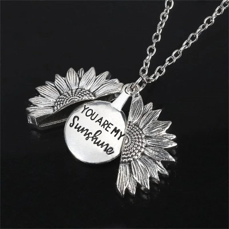 Last Day 75% OFF - 🔥🌞"You Are My Sunshine" Sunflower Necklace🌻