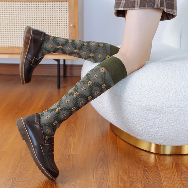 Sale 50%OFF-4 Pairs Womens Floral Long Cotton Socks