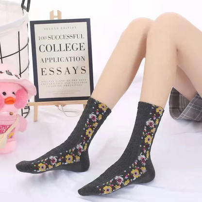 Hot Sale-Vintage Embroidered Floral Socks