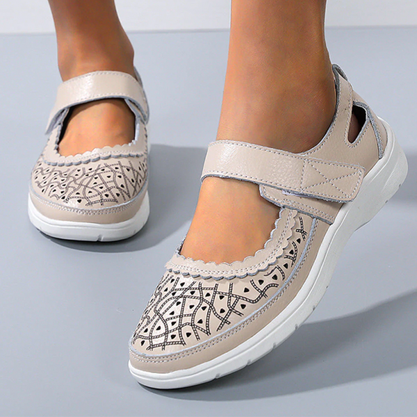 Cutout Comfort Soft Sole Casual Shoes