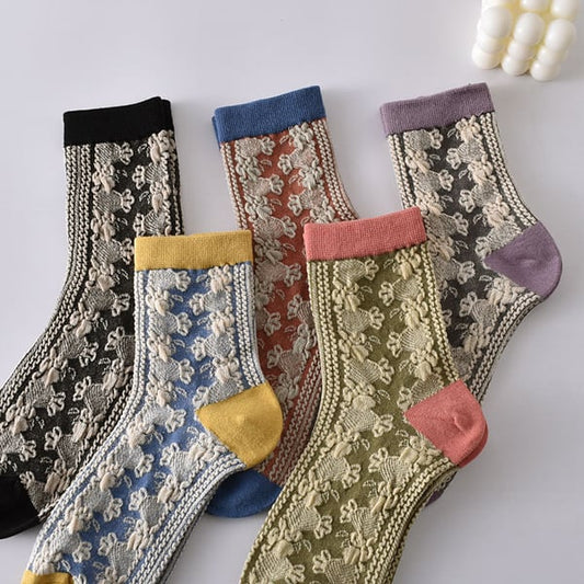 Sale 50%OFF-5 Pairs Women's Vintage Embossed Cotton Socks