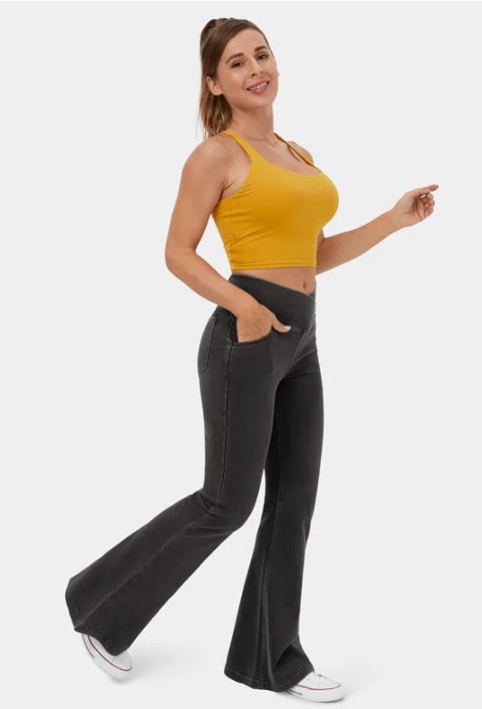 🔥HOT SALE-75% OFF🔥Stretchy Denim High Waisted Crossover Flare Pants👖(Buy 2 Free Shipping)