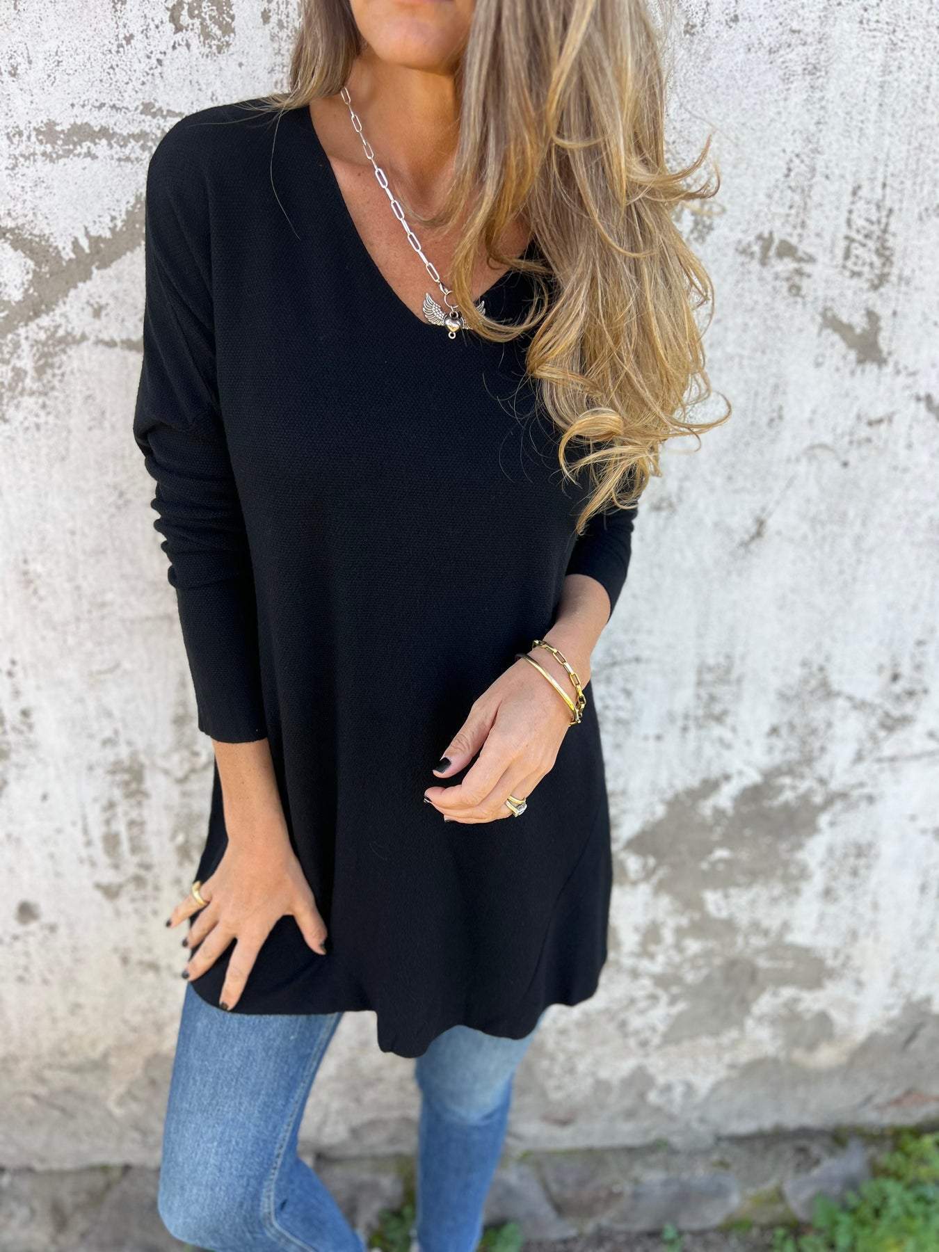 Solid Color Knit Long Sleeve V Neck Loose Fit Blouse