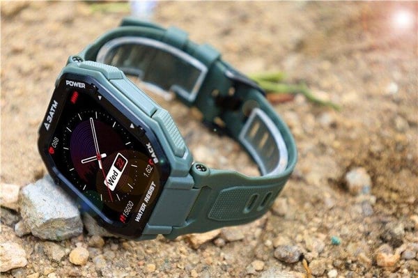 🔥Promoción de ventas caliente🔥Reloj inteligente de tres defensas para deportes al aire libre 