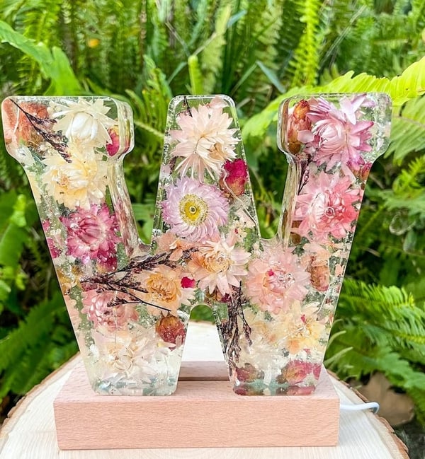 💌Spell your lover's name🌸Dried Floral Resin Letters Night Light💞