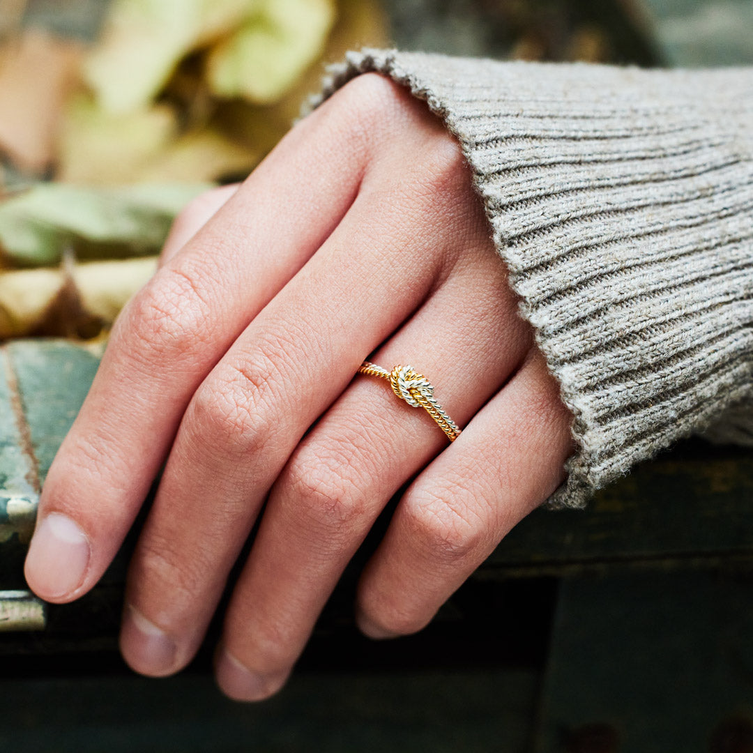 Anillo de nudo de dos hilos hecho a mano de Vínculo de madre e hija