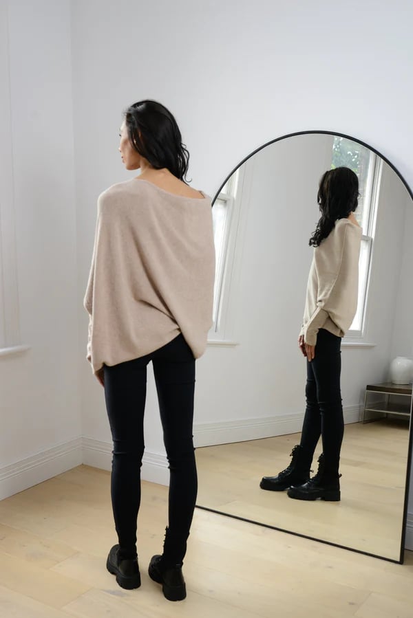 💥New Hot Sales - 70% OFF💥 Asymmetric Draped Jumper