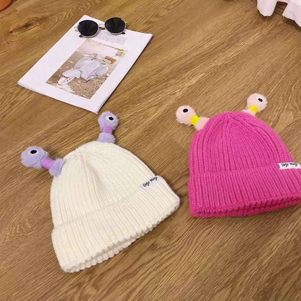 🔥VENTE CHAUDE - 49 % DE RÉDUCTION🔥Hiver Parent-Enfant Mignon Petit Monstre Lumineux Bonnet en Tricot