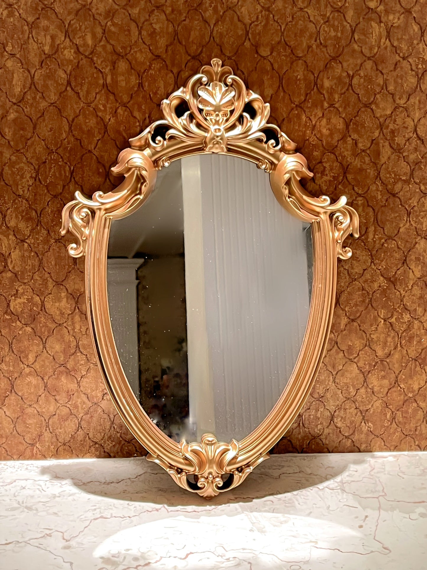 Vintage Luxurious Gold Mirror